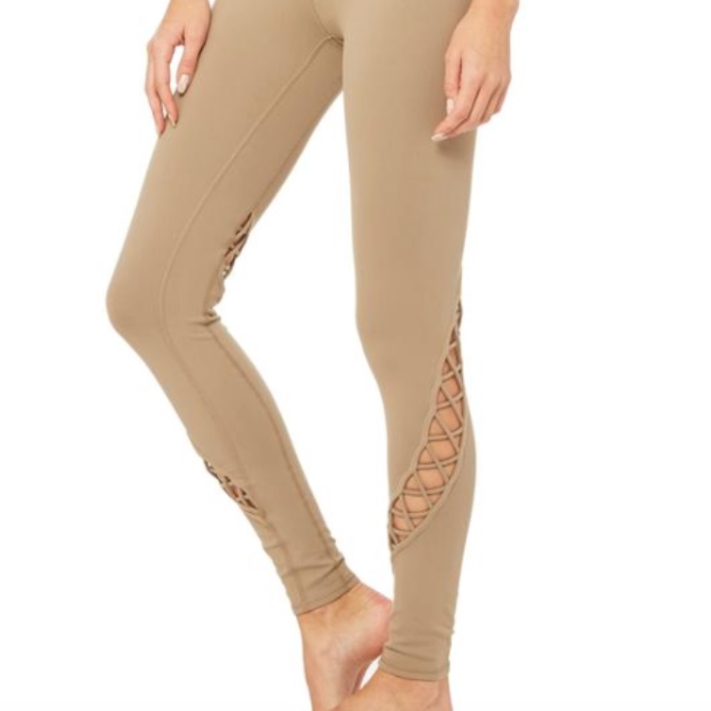 Alo Yoga Entwine Leggings Nude/Tan